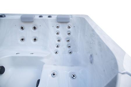 Гидромассажный спа бассейн NordicSpa Liv (Лив)